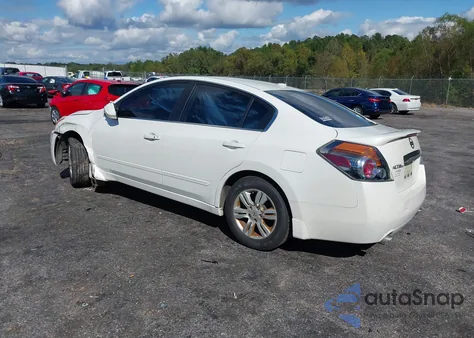 2010 Nissan Altima 2.5 S z USA, uszkodzony, nr VIN 1N4AL2AP4AN511482